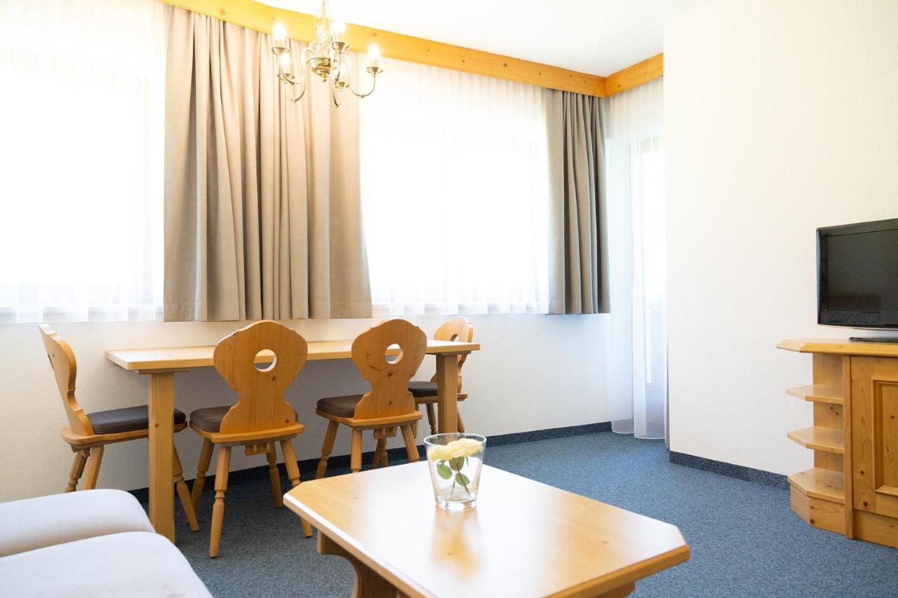 Pension Peter Neustift im Stubaital Exterior photo
