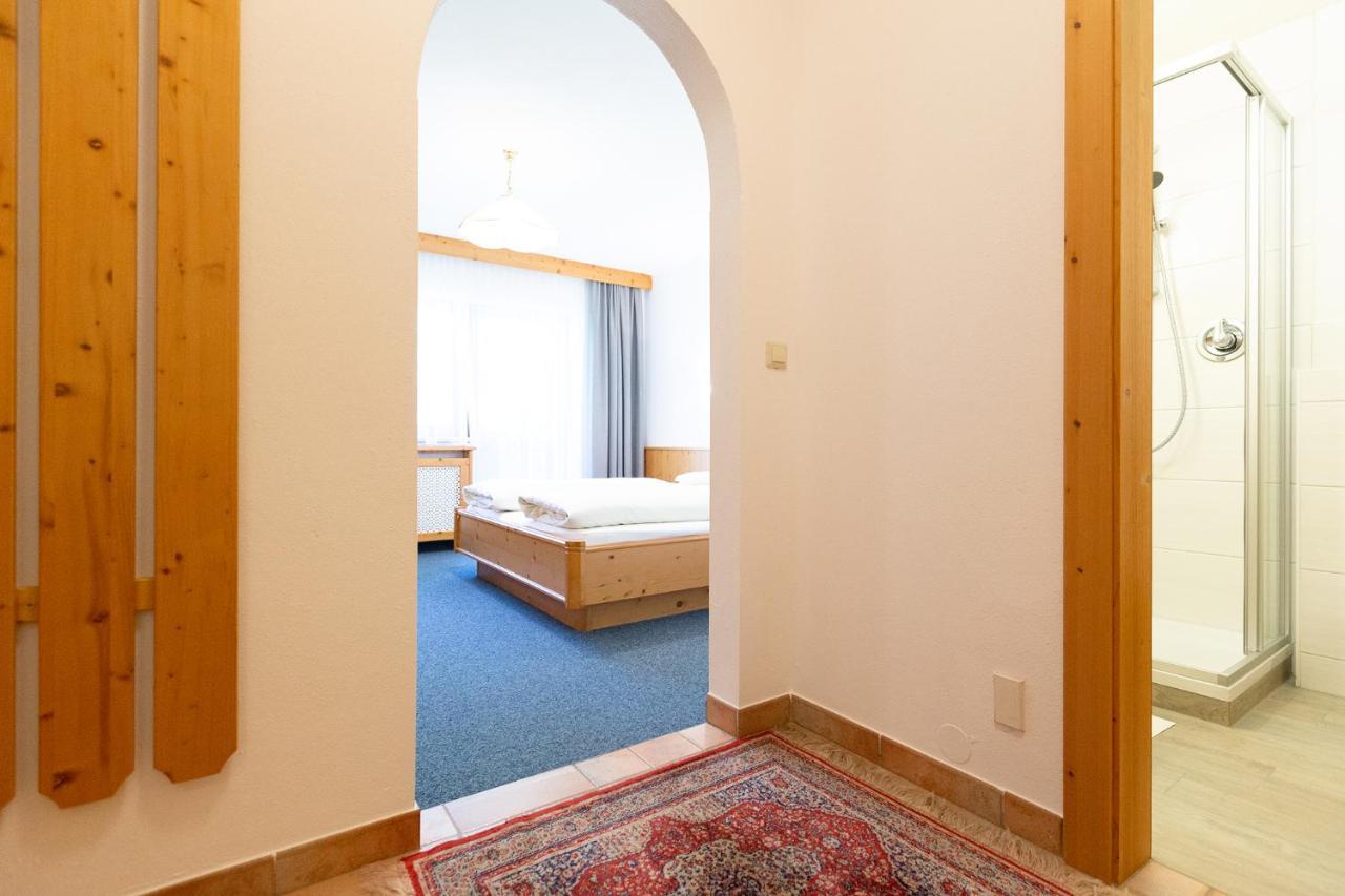 Pension Peter Neustift im Stubaital Exterior photo